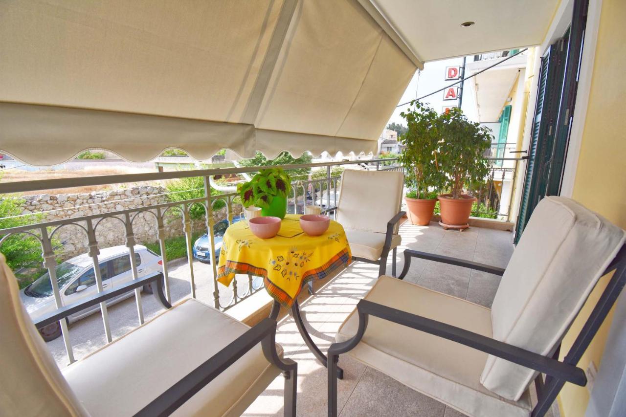 Casa Contessa In Garitsa - High Speed Wifi Apartment Anemomylos Exterior photo